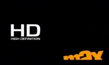 حرامي بينيك بنت جميله في المطبخ