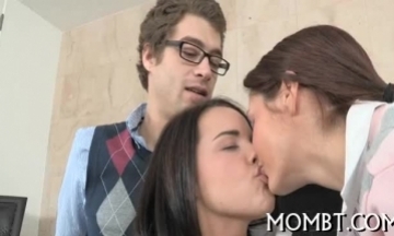 قصص حموات وامهات سكس