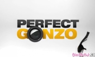 جنس بنت بتتناك من جدها في الحمام