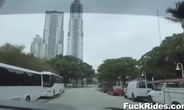 فيديو وان سكس اب و بنت مترجم