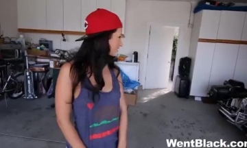 Xnxxواد وامه في الغابه