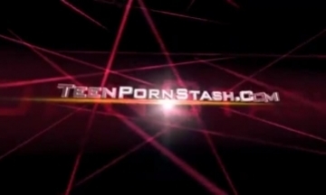 Xxxبنت ام تحقيق  على  الطياظ مصر