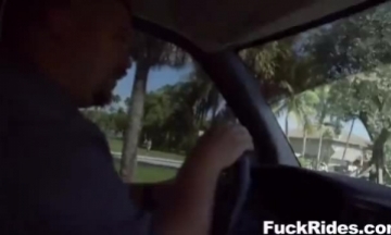 محارم اخ يهجم علي اخته عريانهXnxx